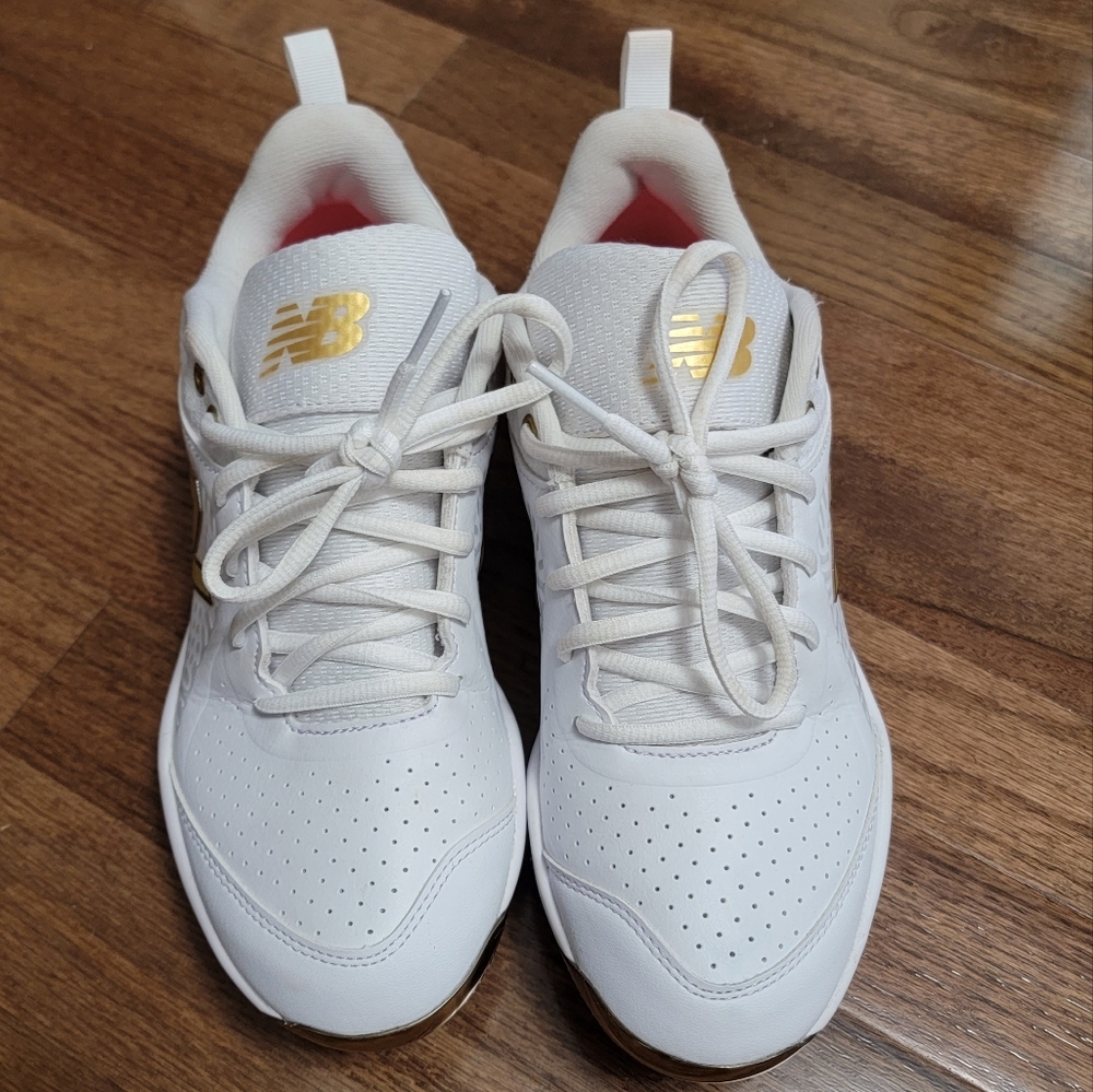 New Balance cleats size7